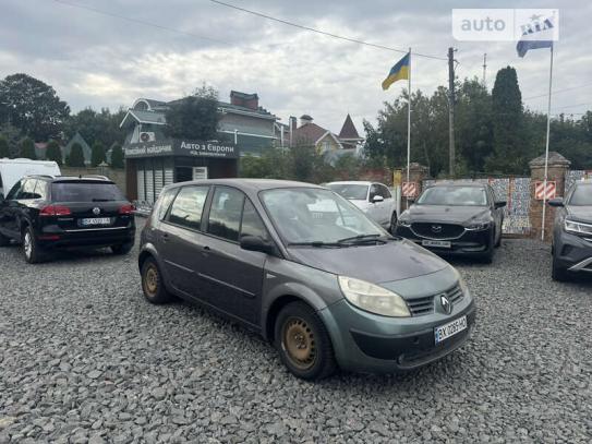 Renault Scenic 2004г. в рассрочку