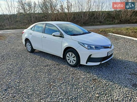 Toyota Corolla 2017г. в рассрочку