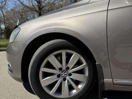 Volkswagen Passat
                          2011г. в рассрочку