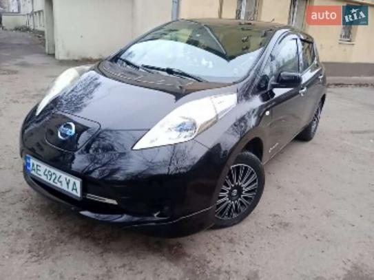 Nissan Leaf
                            2013г. в рассрочку