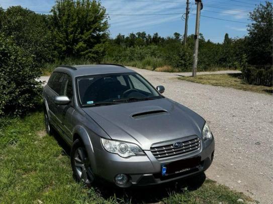 Subaru Outback 2009р. у розстрочку