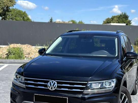 Volkswagen Tiguan 2020г. в рассрочку