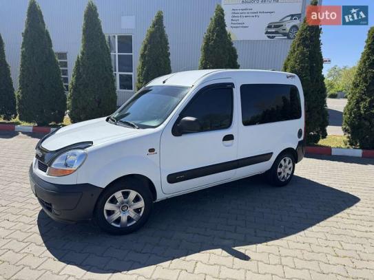 Renault Kangoo
                          2004г. в рассрочку
