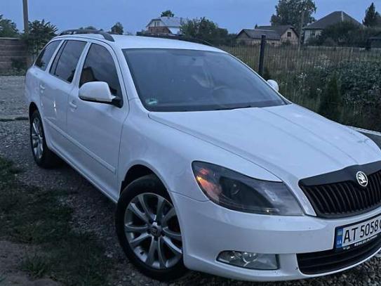 Skoda Octavia 2010р. у розстрочку