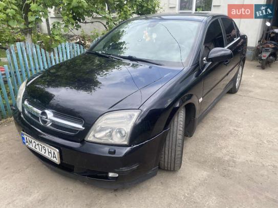 Opel Vectra                          2005г. в рассрочку