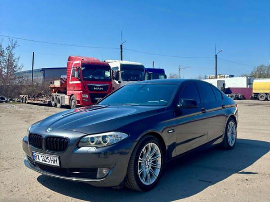 Bmw 520                             2010г. в рассрочку