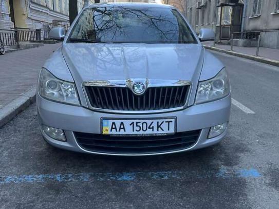 Skoda Octavia                         2011г. в рассрочку