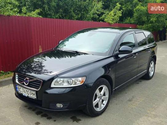 Volvo V50
                             2011г. в рассрочку