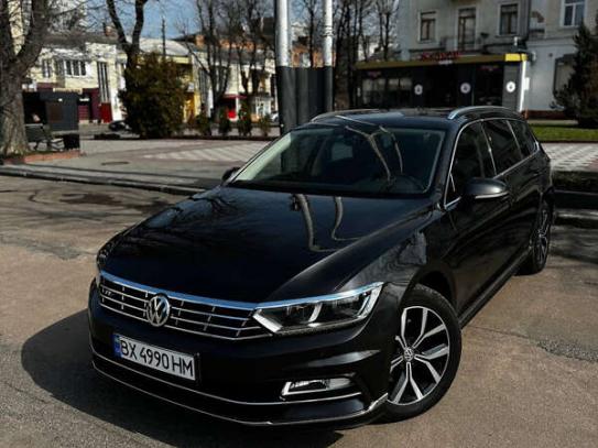 Volkswagen Passat 2018р. у розстрочку