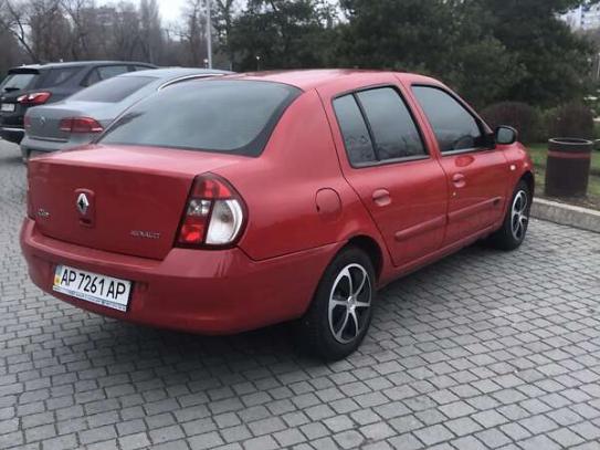 Renault Symbol 2006р. у розстрочку