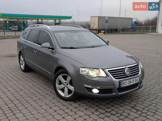 Volkswagen Passat 2007р. у розстрочку