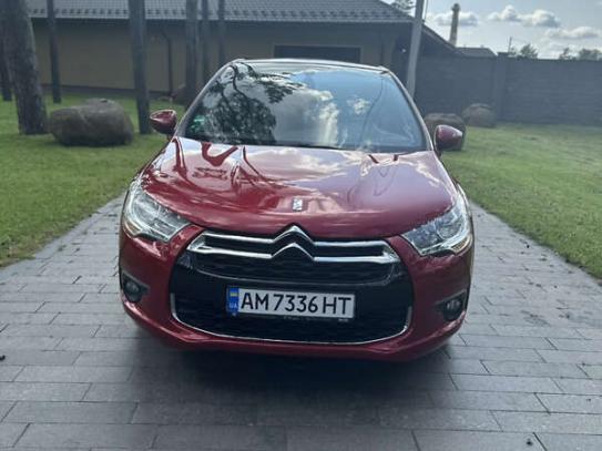 Citroen Ds4
                             2011г. в рассрочку