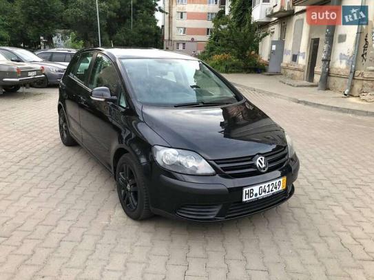 Volkswagen Golf plus 2006г. в рассрочку