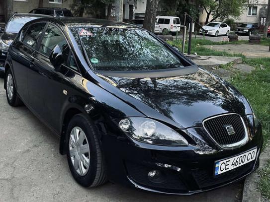 Seat Leon                            2010г. в рассрочку