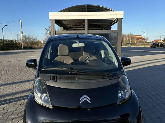 Citroen C-zero                          2012г. в рассрочку