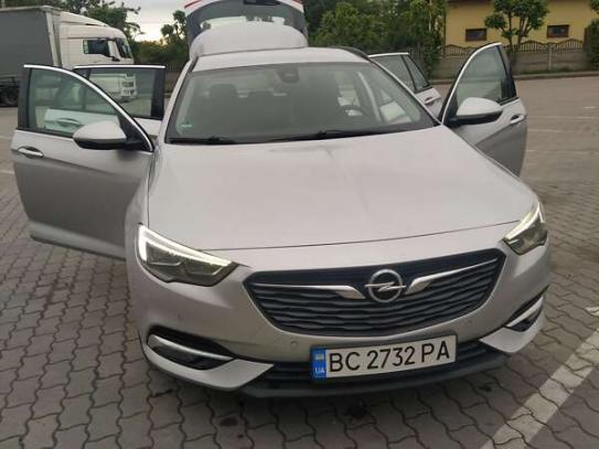 Opel Insignia                        2017г. в рассрочку