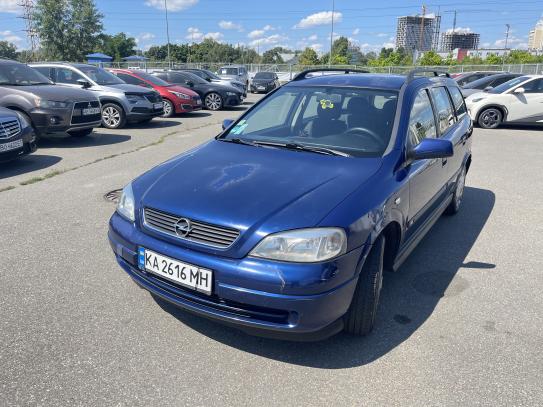 Opel Astra                           2004г. в рассрочку