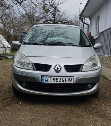 Renault Grand scenic                    2007г. в рассрочку