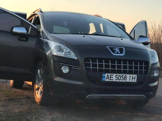 Peugeot 3008                            2010г. в рассрочку