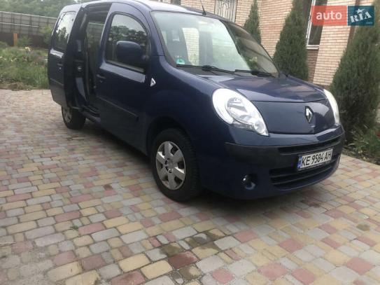 Renault Kangoo                          2010г. в рассрочку