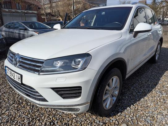 Volkswagen Touareg                         2013г. в рассрочку