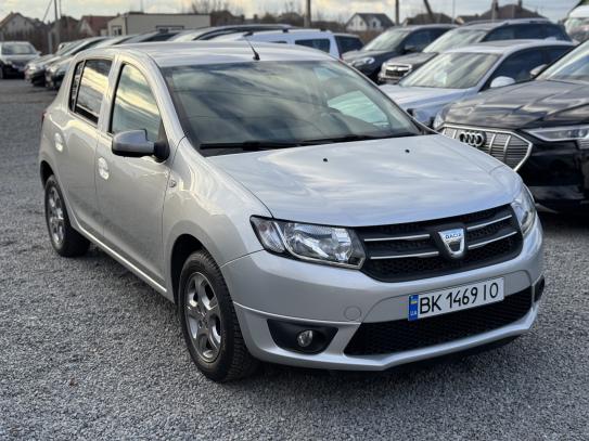 Dacia Sandero                         2015г. в рассрочку