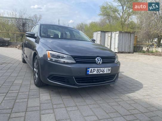 Volkswagen Jetta
                           2014г. в рассрочку