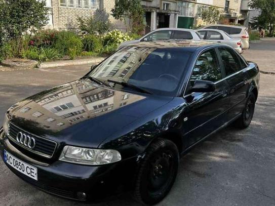 Audi A4 2001р. у розстрочку