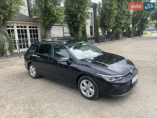 Volkswagen Golf
                            2013г. в рассрочку