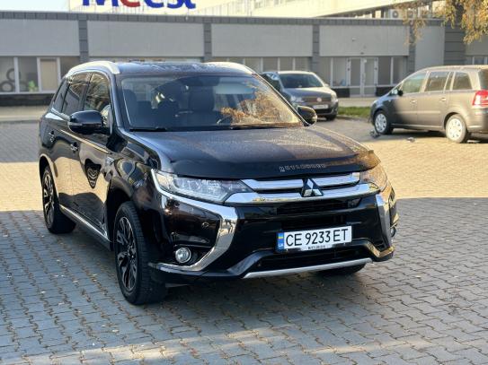 Mitsubishi Outlander 2015г. в рассрочку