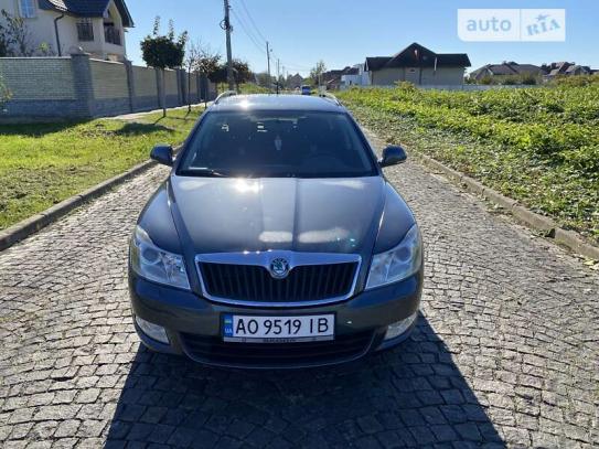 Skoda Octavia 2010г. в рассрочку