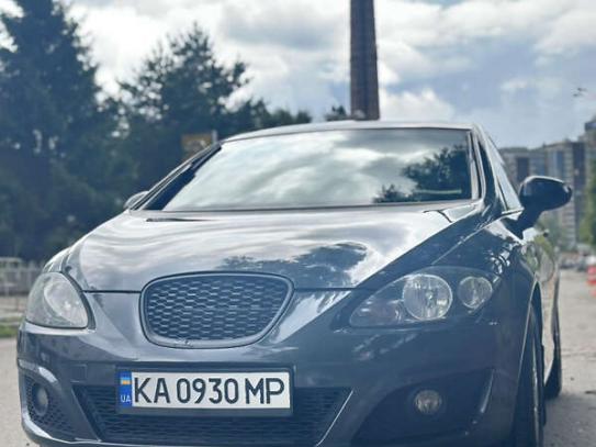 Seat Leon                            2011г. в рассрочку
