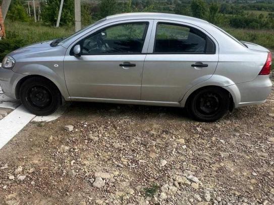 Chevrolet Aveo                            2011г. в рассрочку