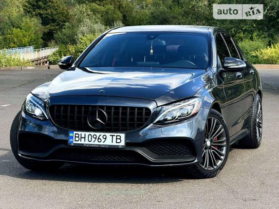 Mercedes-benz C-class 2016р. у розстрочку