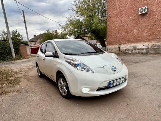 Nissan Leaf 2014р. у розстрочку