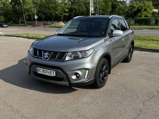 Suzuki Vitara                          2017г. в рассрочку