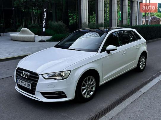 Audi A3                              2015г. в рассрочку