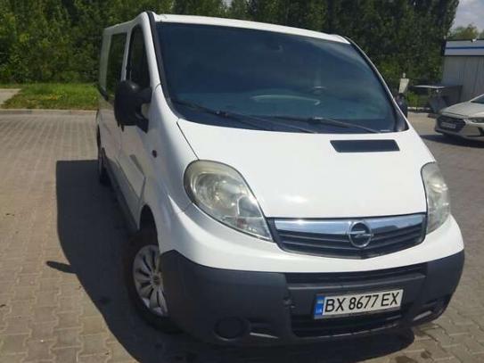 Opel Vivaro 2014р. у розстрочку