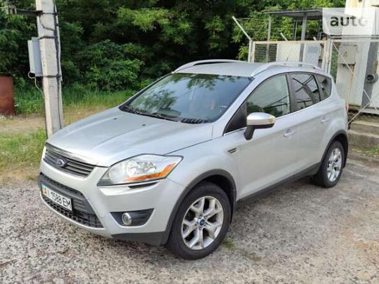 Ford Kuga 2011р. у розстрочку