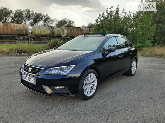 Seat Leon 2019г. в рассрочку