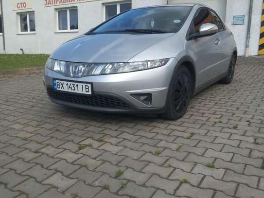 Honda Civic                           2007г. в рассрочку