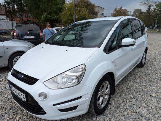 Ford S-max 2013г. в рассрочку