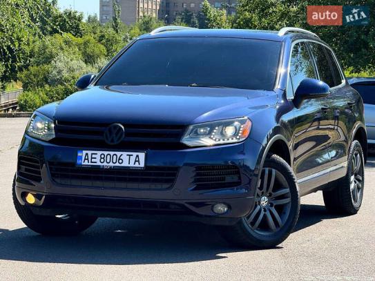 Volkswagen Touareg 2011р. у розстрочку