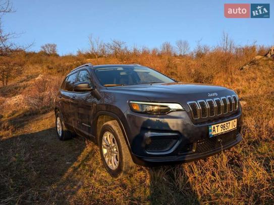 Jeep Cherokee                        2021г. в рассрочку