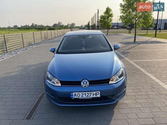 Volkswagen Golf
                            2016г. в рассрочку