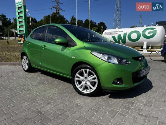Mazda 2 2008г. в рассрочку