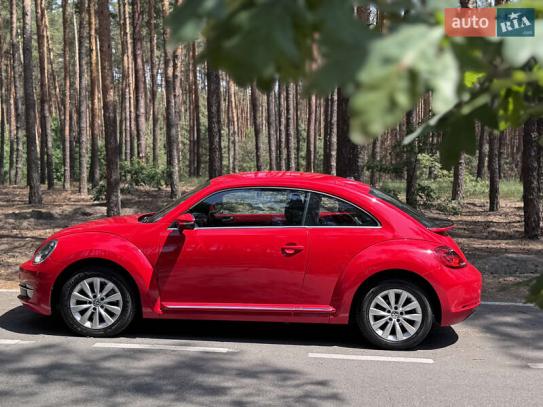 Volkswagen Beetle
                          2014г. в рассрочку