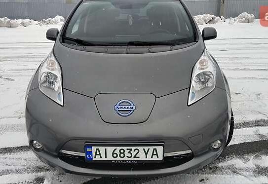 Nissan Leaf 2016р. у розстрочку