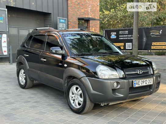 Hyundai Tucson 2005г. в рассрочку