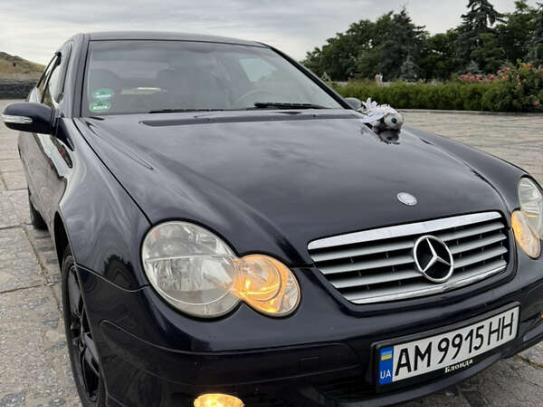 Mercedes-benz C-class                         2004г. в рассрочку
